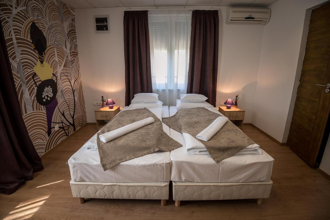 Mokka Apartman Szeged Exterior foto