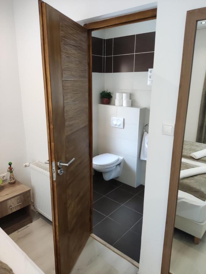 Mokka Apartman Szeged Exterior foto