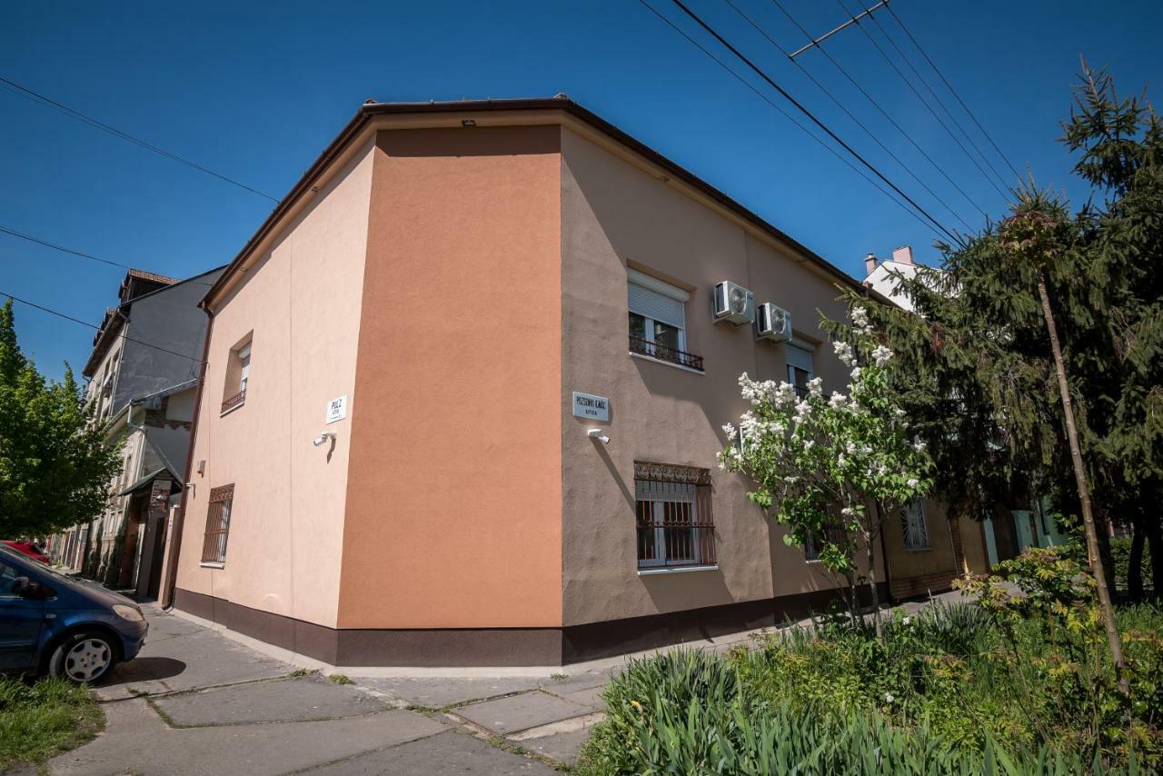 Mokka Apartman Szeged Exterior foto